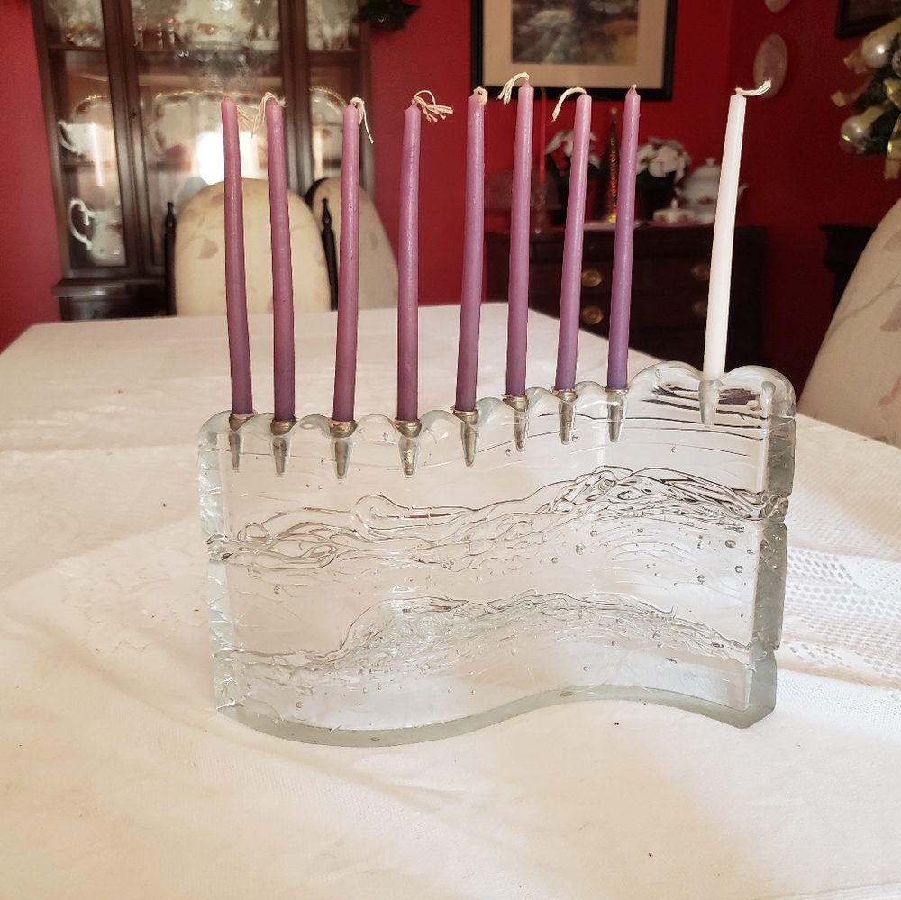 COPY - Wave pattern Menorah